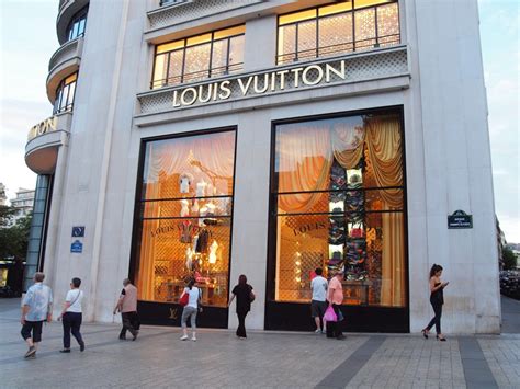 louis vuitton flagship store paris france|louis vuitton paris shop.